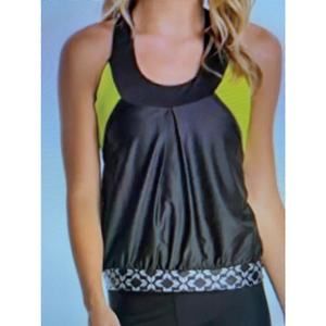 NWT Moxie cycling high vis lumenex Layered tank